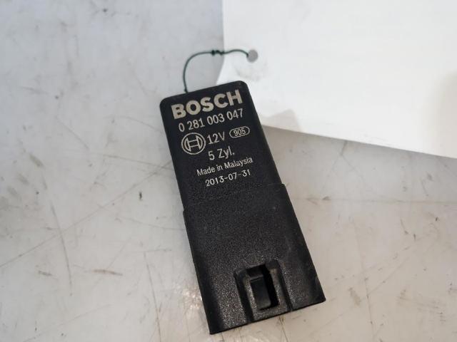 0281003047 Реле свечей накала купить Черкассы