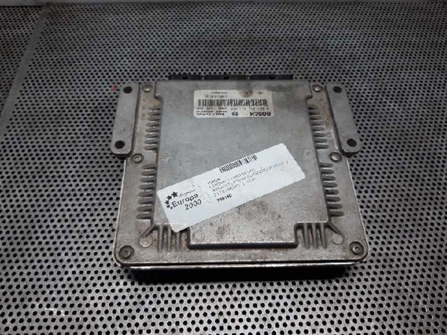 RENAULT 0281011571 Блок управления двигателем в наличии Кривой Рог