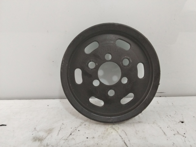 VAG 028145255F Шкив насоса ГУР в наличии Кривой Рог