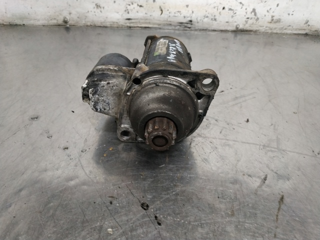 Motor de arranco 02A911024B VAG