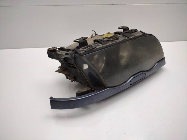 0301089276 BMW Правая фара купить в Винница