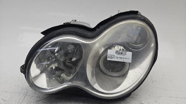 Luz esquerda 0301166275 Mercedes