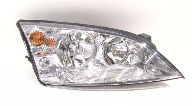 FORD 0301174204 Правая фара в наличии Днепр