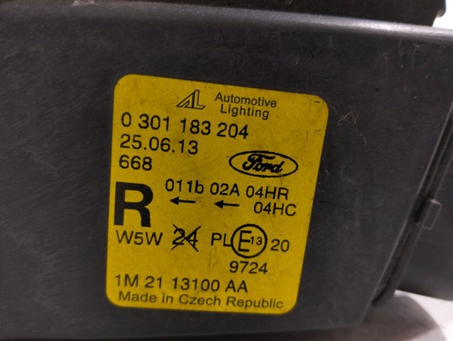 FORD 0301183204 Правая фара в наличии Ровно
