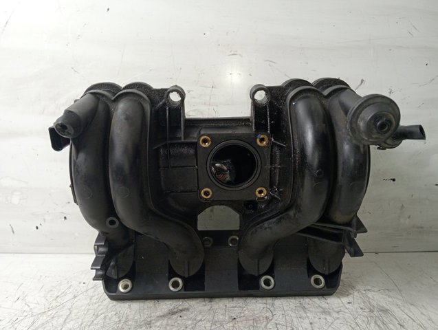 Tubo coletor de admissão Volkswagen Polo 3 6N2