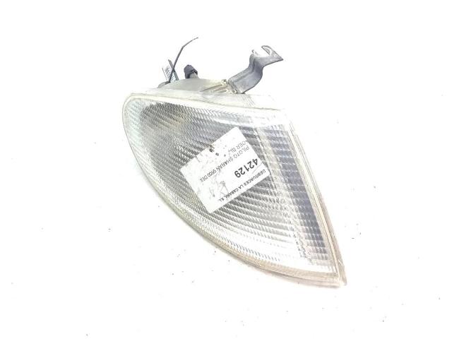 VAG 0311325006 Поворотник правый в наличии Кривой Рог