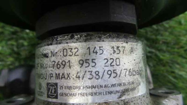 Bomba de direção para Volkswagen Polo 1.4 16V AHW 032145157A