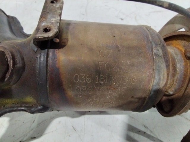 VAG 036131703G Выпускной коллектор в наличии Черновцы