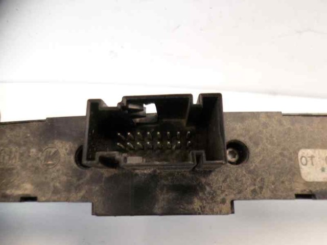 OPEL 03758075 Кнопка аварийки в наличии Ровно