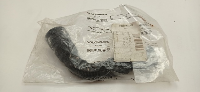 Cano derivado de ventilação de cárter (de separador de óleo) 038103493AC VAG