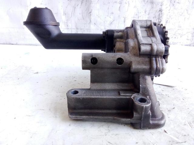 VAG 038115121C Насос масляный в наличии Житомир