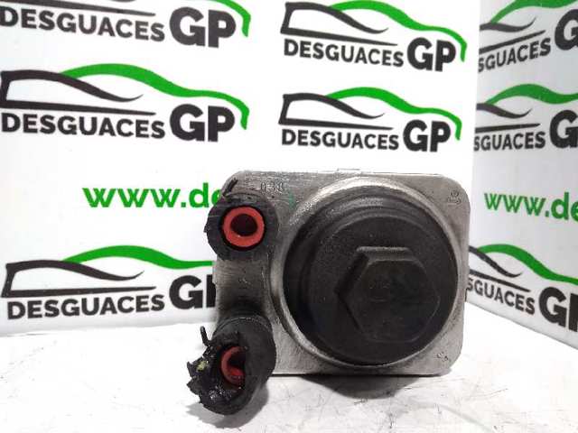 VAG 038117061B Крышка масляного фильтра в наличии Чернигов