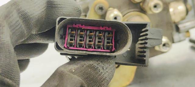 Bomba de combustível de pressão alta Seat Toledo 2 1M2