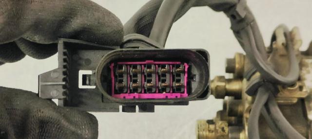 Bomba de combustível de pressão alta Seat Toledo 2 1M2