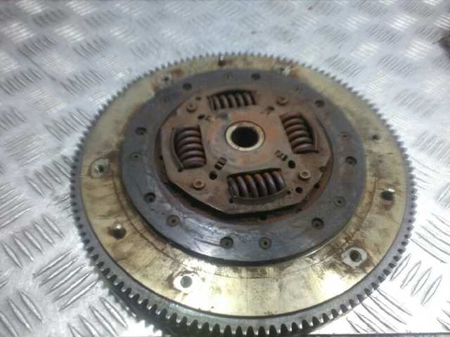 VAG 038141025G Корзина сцепления в наличии Одесса