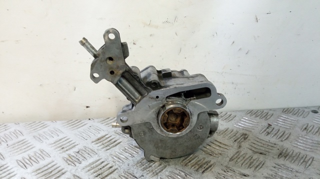 Depressor de freio / bomba de vácuo para Skoda Fabia I (6y2) (2000-2008) 1.9 TDI ATD 038145209