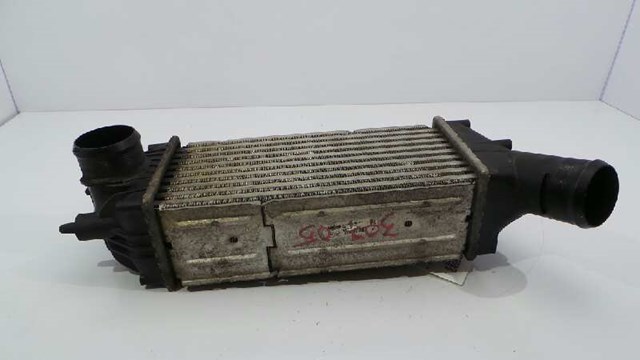 Radiador de intercooler 0384G4 PEUGEOT