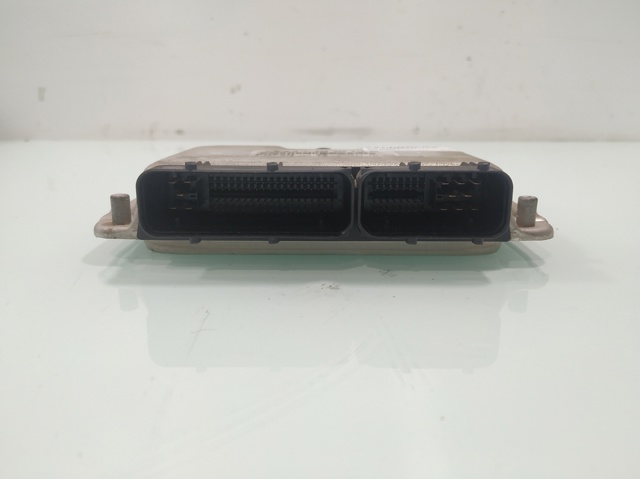 VAG 038906012AH Блок управления двигателем в наличии Чернигов