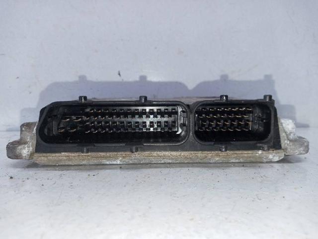 VAG 038906018AR Блок управления двигателем в наличии Киев