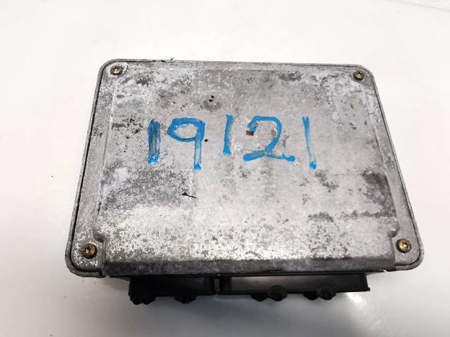 VAG 038906018GM Блок управления двигателем в наличии Днепр