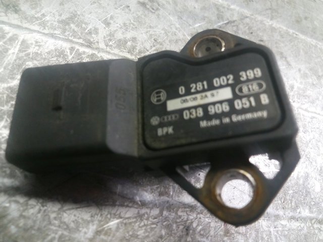Sensor de pressão para volkswagen touran (1t1,1t1) (2003-2010) 1.9 tdi bkc 038906051B