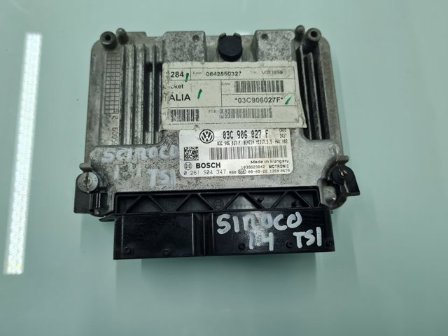 VAG 03C906027F Блок управления двигателем в наличии Ирпень