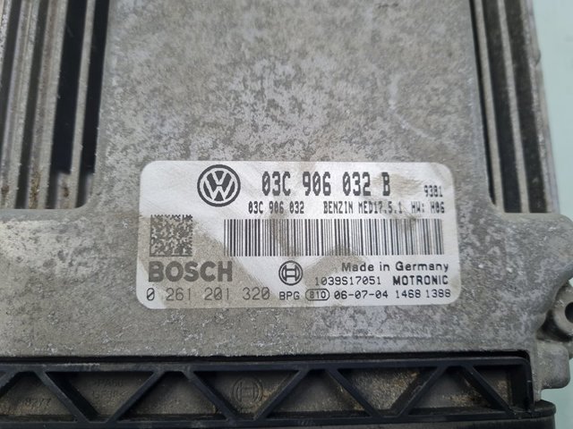 VAG 03C906032B Блок управления двигателем в наличии Житомир