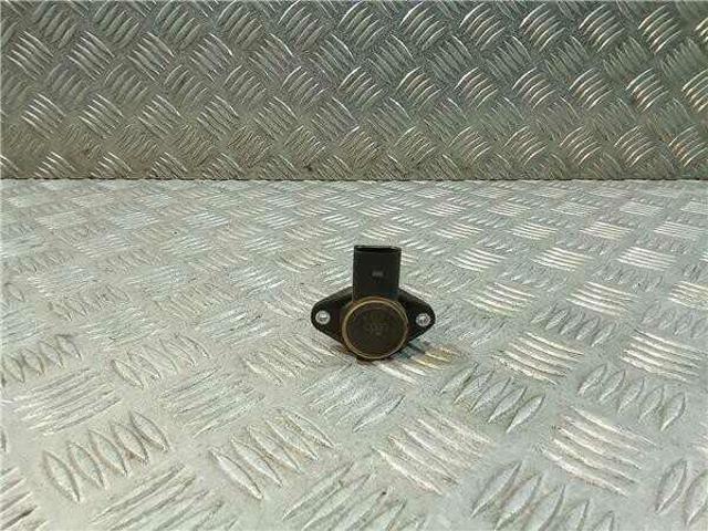 Válvula (regulador) de marcha a vácuo 03C907386B VAG