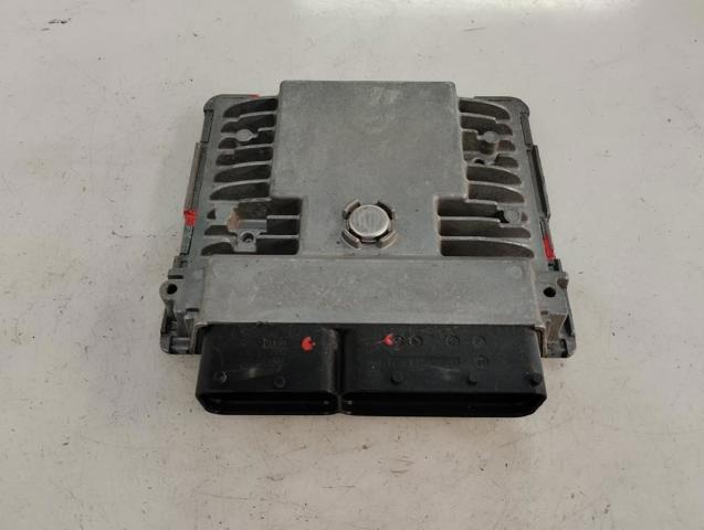 VAG 03F906070HH Блок управления двигателем в наличии Кривой Рог