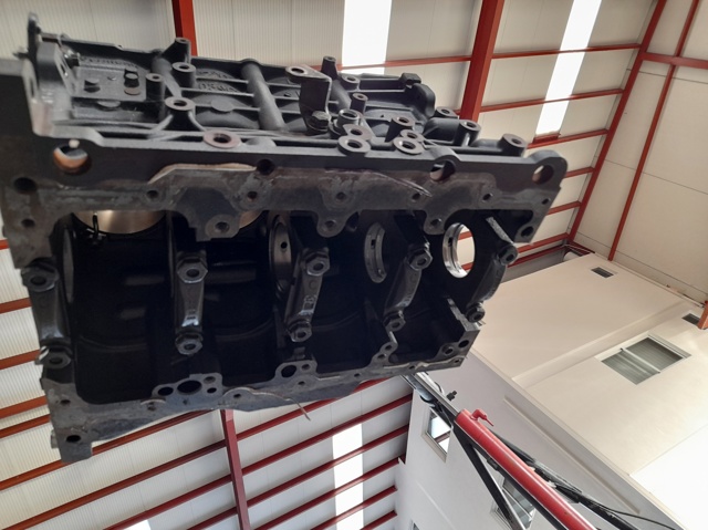 03G103011R VAG Блок цилиндров двигателя купить в Чернигов