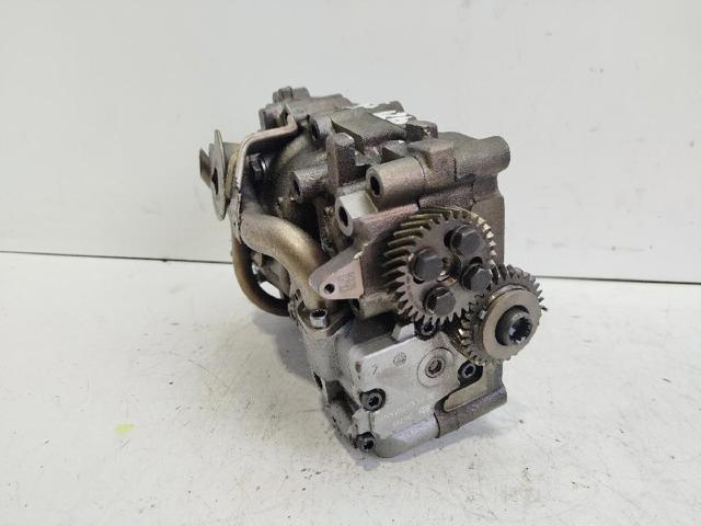 03G103535B VAG Масляный насос купить в Киев