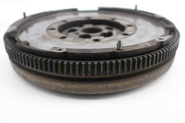 03G105266AD VAG Маховик купить в Запорожье