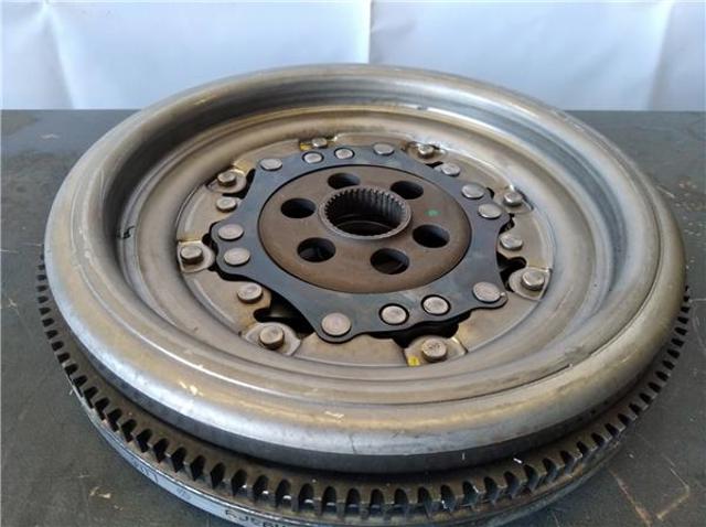 03G105266CH VAG Маховик двигателя купить в Киев