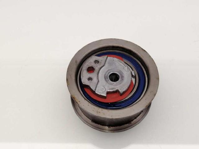 Rolo de reguladora de tensão da correia do mecanismo de distribuição de gás 03G109243 VAG