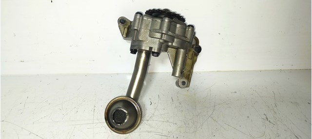 03G115105 Масляный насос купить Львов