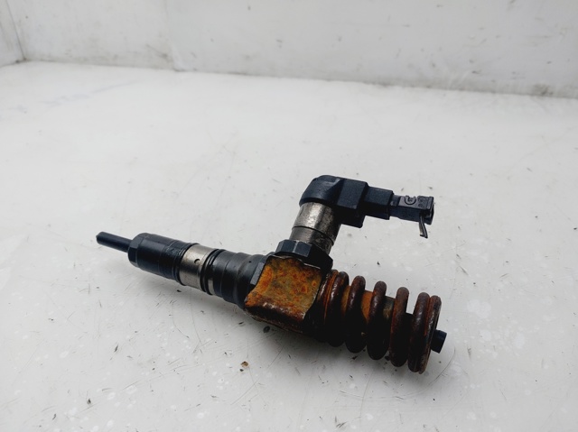 Injetor de injeção de combustível 03G130073S VAG