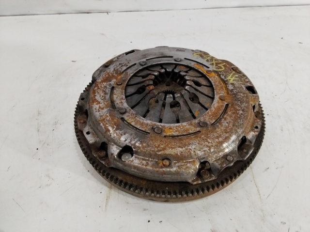 VAG 03G141015L Сцепление в наличии Ирпень