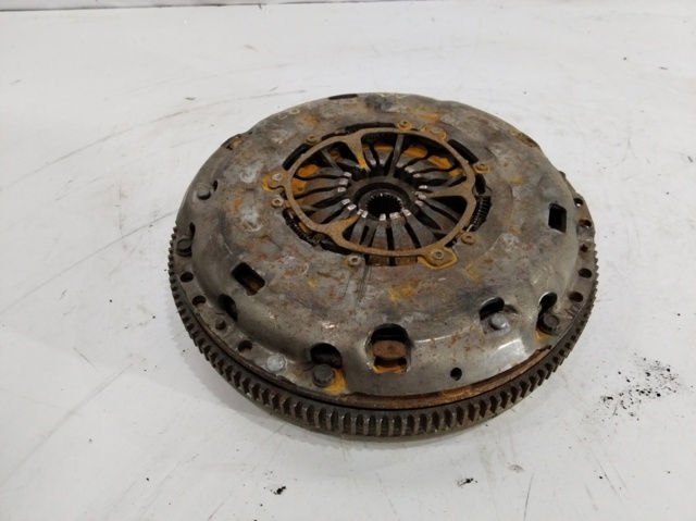 03G141015L VAG Сцепление купить в Кривой Рог