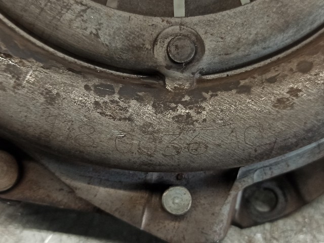 VAG 03G141015N Сцепление в наличии Тернополь