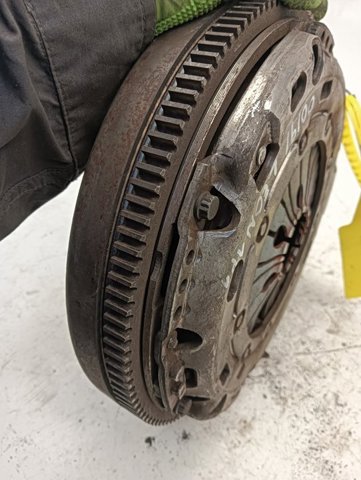 03G141025N Корзина сцепления купить Ирпень