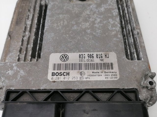 VAG 03G906016HJ Блок управления двигателем в наличии Черкассы