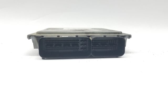 03G906018A Блок управления двигателем купить Чернигов