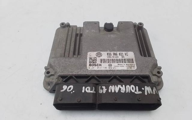 VAG 03G906021KC Модуль управления (ЭБУ) двигателем в наличии Черновцы