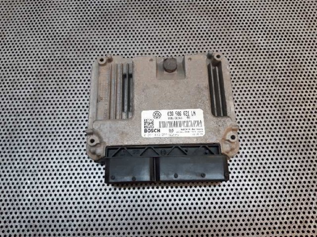 VAG 03G906021LN Блок управления двигателем в наличии Днепр