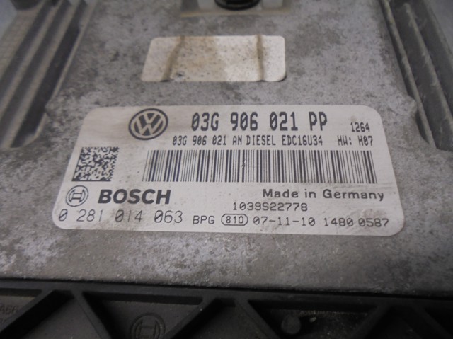 VAG 03G906021PP Блок управления двигателем в наличии Павлоград
