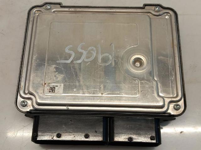 VAG 03G906021TC Блок управления двигателем в наличии Черновцы