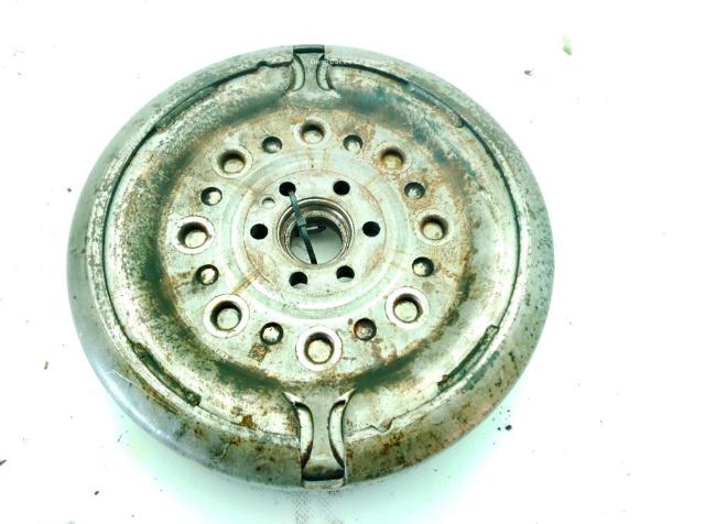 03L105266E Маховик двигателя купить Ирпень