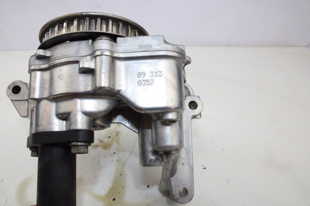 VAG 03L115105C Масляный насос в наличии Сумы