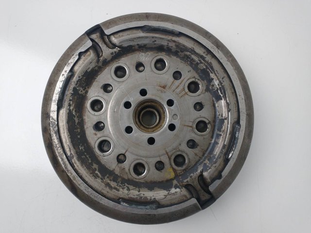 03L141025K Корзина сцепления купить Тернополь
