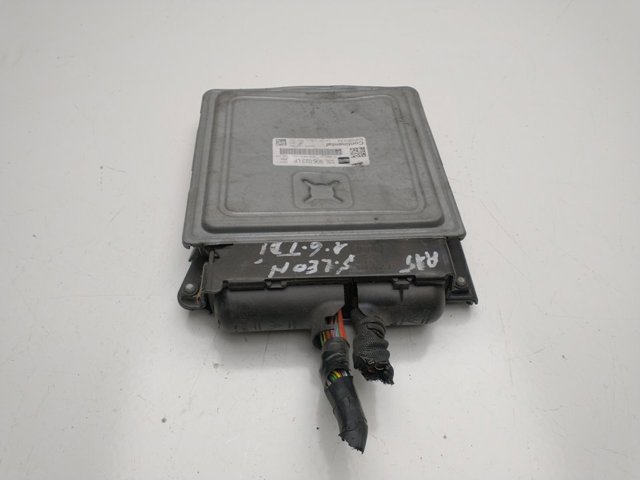 03L906023LF VAG Модуль управления (ЭБУ) двигателем купить в Черновцы